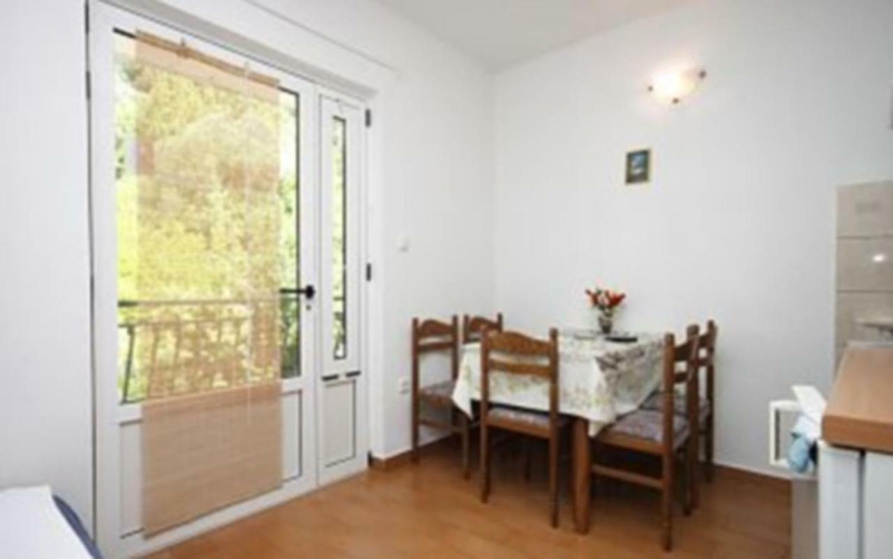 Apartments Marinovac Živogošće Buitenkant foto